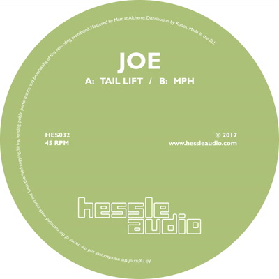 Joe/TAIL LIFT 12