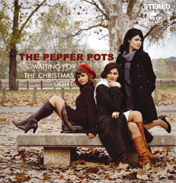Pepper Pots/WAITING FOR CHRISTMAS 7"